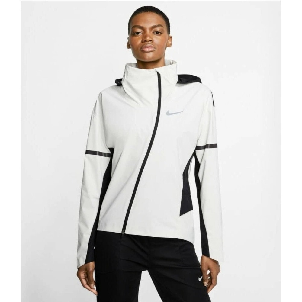 Nike Zonal Aeroshield Running Jacket Womens size LARGE Blk/Wh BV3858-133